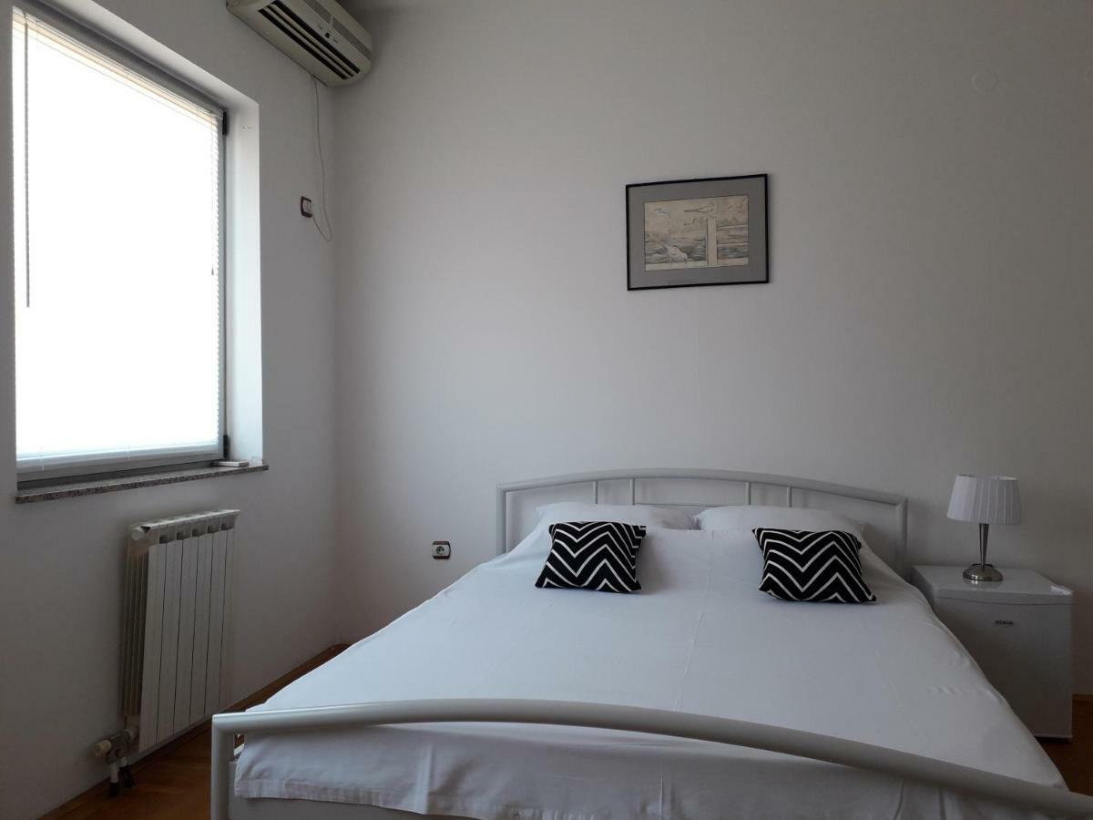 Apartman Dunja Ns 2 Újvidék Kültér fotó