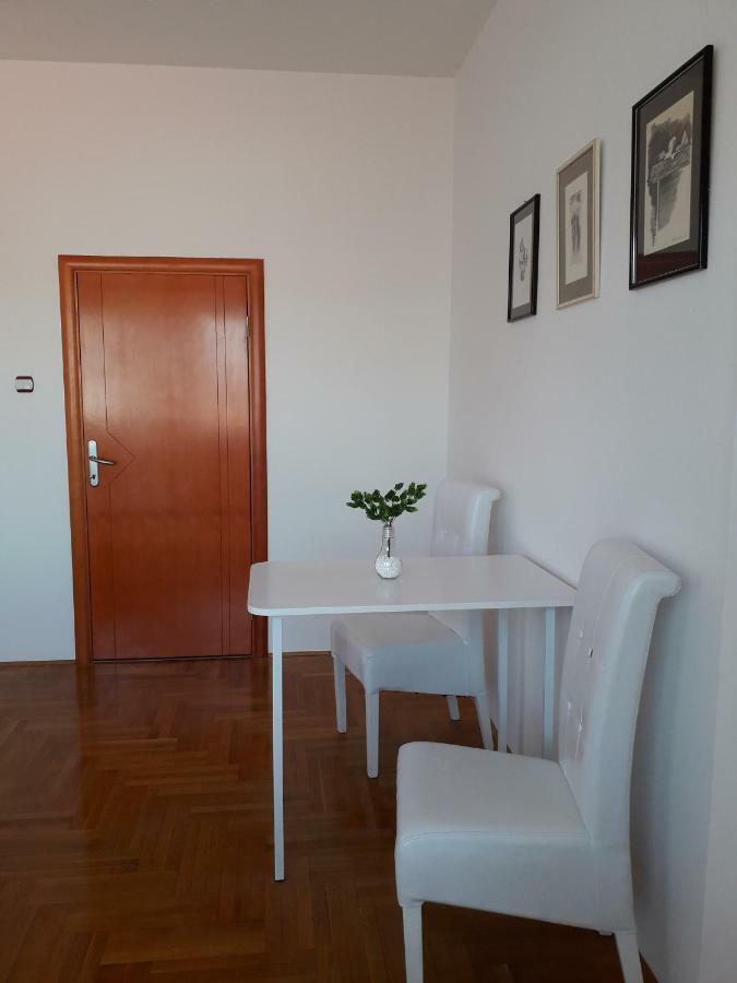 Apartman Dunja Ns 2 Újvidék Kültér fotó